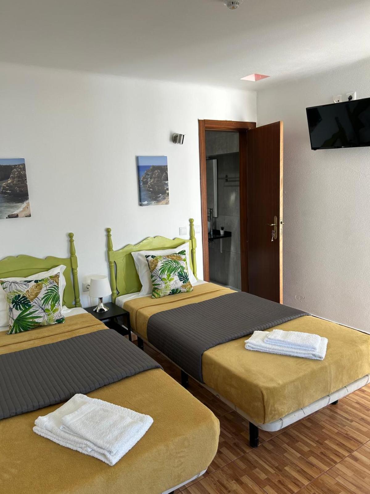 Dona Ana Residencial Inn Lagos